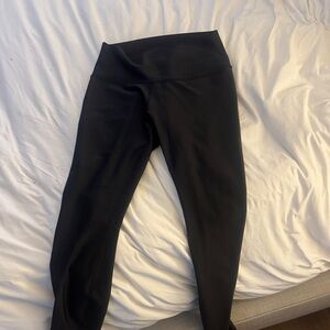 Women’s ALO Yoga Black Leggings